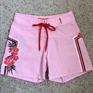 Girls mischief size 7 board shorts